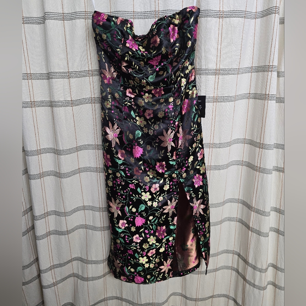 Lulus strapless floral dress